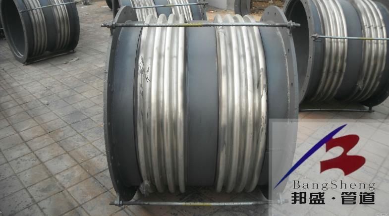 复式波纹补偿器你了解吗？
